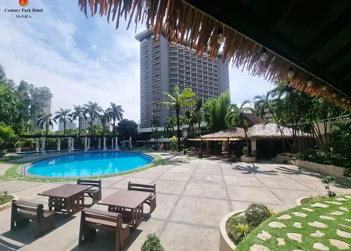Hotel Century Park 4*
