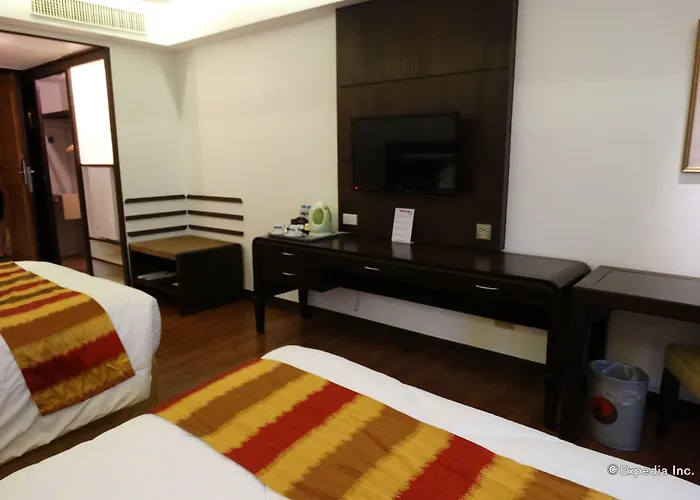 Century Park Hotel