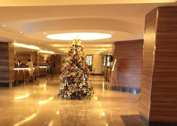 Hotel Century Park