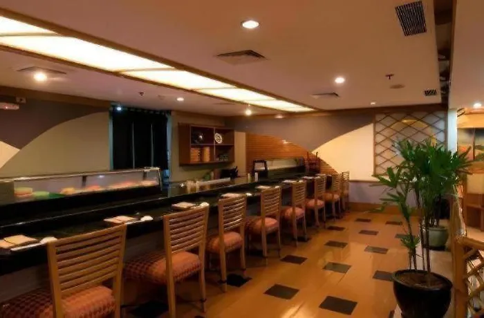 Century Park 4* Manila