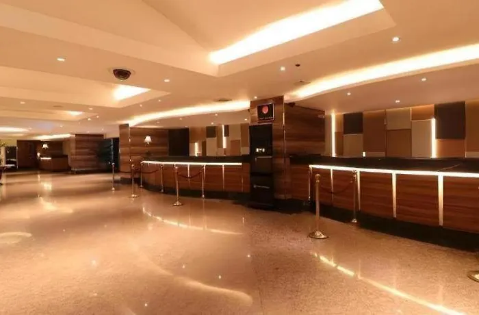Hotel Century Park
