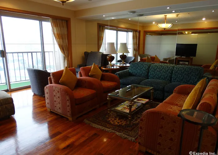 Hotel Century Park Manila