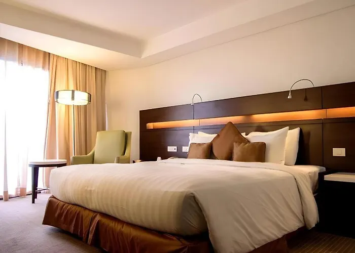 Hotel Century Park Manila
