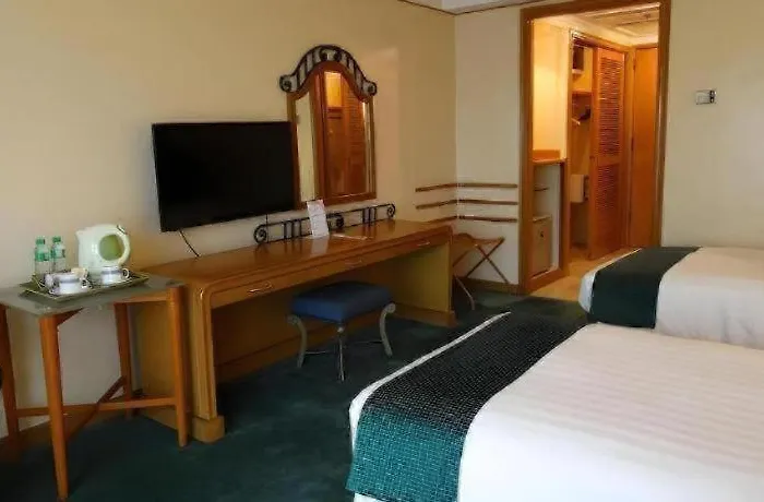 Century Park Hotel