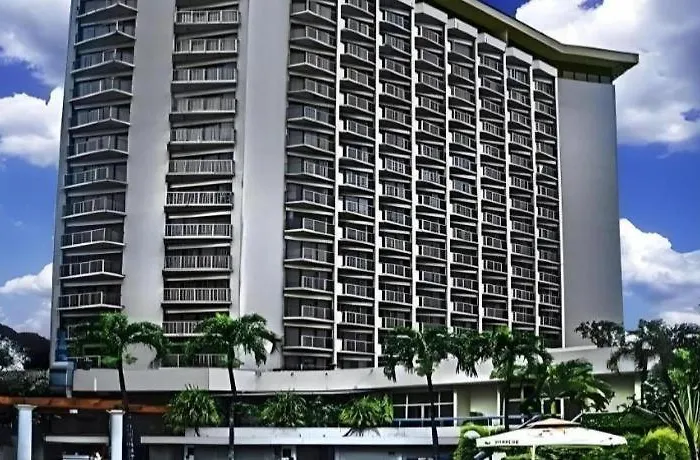 Hotel Century Park 4*