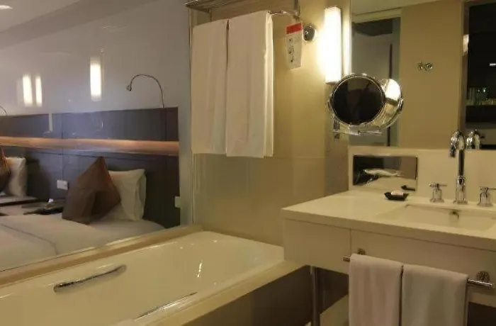 Century Park Hotel Manila